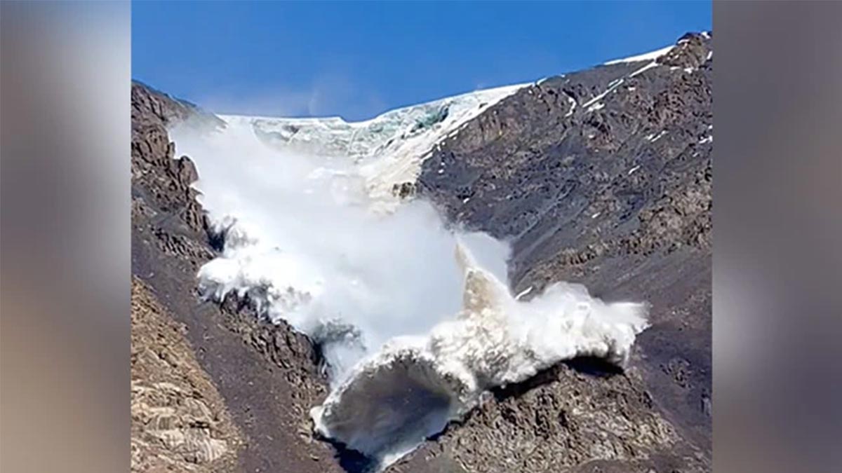 Avalanche Hurtles Towards Tourists During Kyrgyzstan Trek