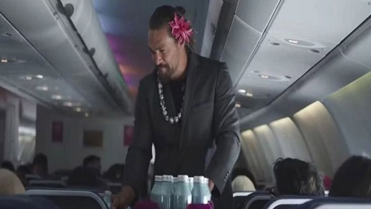 Jason Momoa Dresses Up as A Flight Attendant