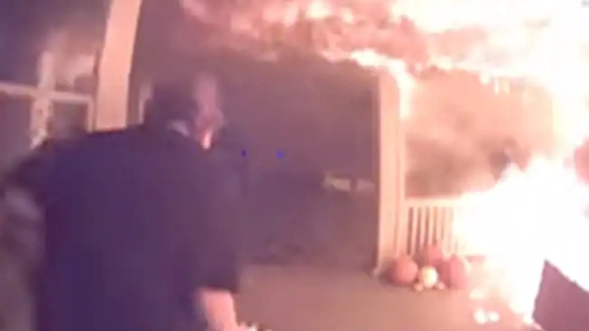 US Man Makes Wrong Turn Saves Four Siblings from House Fire