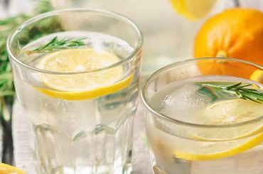 This Is Why One Has To Consume 'Lemon Water Everyday