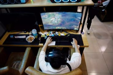 Chinese Student Dies After 5 Days of Live-Streaming Gaming Sessions